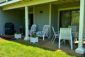 Spring Lake --- 20784 East Dr Unit 503