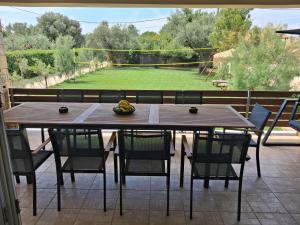 Georges family friendly maisonette with great exterior