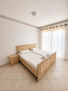 Daniel Apartments 3