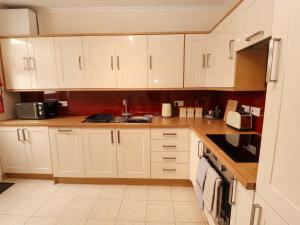 Tethera