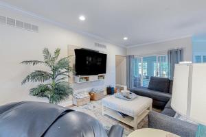 Keys of Marsh Harbor 20246 Whitehead Cir