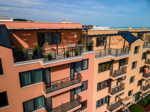 Complex Bella Vita with free parking,jacuzzi,BBQ