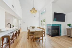 Sea Colony 52009