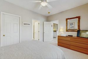 Creekwood - 400 Cascade Ln Unit# 418
