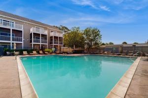 Rehoboth Crossing - 19797 Keystone Dr, Unit 141