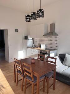 Bibi Family Apartment up to 6, Parking, Wien Hauptbahnhof, near City Centre