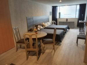 Hotel La Paz 706 Suites