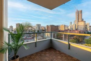 Core Central Vancouver Condo with Views & Balcony