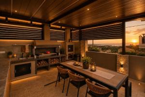 Endless View Villa with Private Pool & BBQ