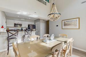 Sea Colony - 17001 Bayberry