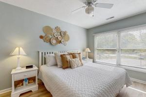 Sea Colony - 17001 Bayberry