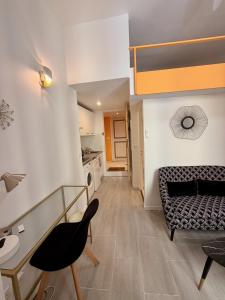 Studio Mezzanine Rénové - Centre Nice, 3 min Gare