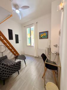 Studio Mezzanine Rénové - Centre Nice, 3 min Gare
