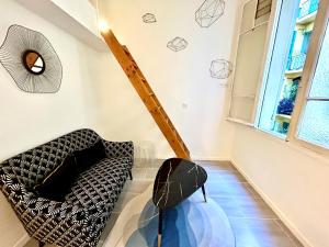 Studio Mezzanine Rénové - Centre Nice, 3 min Gare