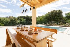 Villa Nati - 3 bedrooms brand new villa for relaxation
