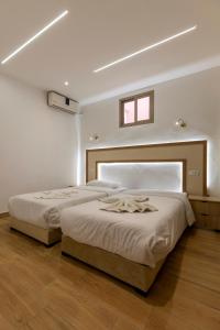 Panoramic Terrace Apartment in Hotel with Swimming Pool