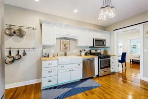 Arcadia Beach Cottage
