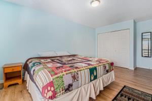 Hideaway Valley Condo 36