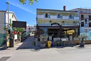 Apartments by the sea nska, Krk - 24705