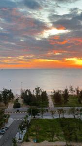 Căn hộ nghỉ dưỡng Khách sạn view biển Cửa lò LAzur