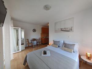 Apartments Blazenka