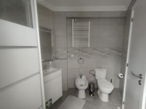Supertubos Surf & Lake V2
