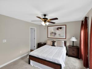 5124 Laurel Bridge Ct SE, Smyrna, GA 30082