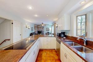 Trails & Beach Getaway