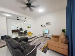 DAster Saras Homestay Seremban-Malay Only