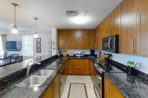 The Sanctuary - Las Brisas B205