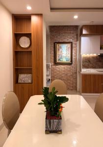 Warm Corner Da Nang Artist Home