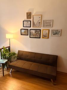 Warm Corner Da Nang Artist Home
