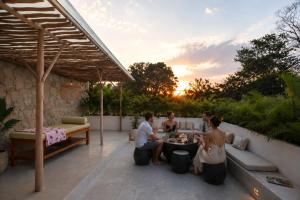 Villa Senja seminyak Rooftop Jacuzi and Butler