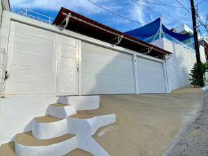 Casa Familiar Frente al Mar