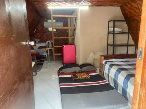 Sea Breeze Lodge