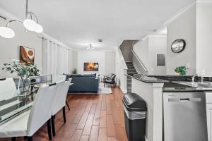 Cozy 4Bedrooms At Lucaya
