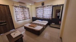 Hotel Sai Neelam