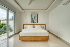 Gregana Villa - Modern 3BR in the Heart of Seminyak