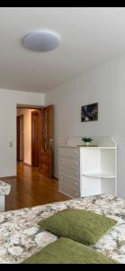 Pine Apartment