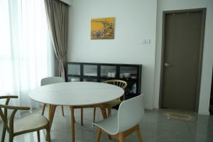 Bay Suites DUPLEX by Hesso Living