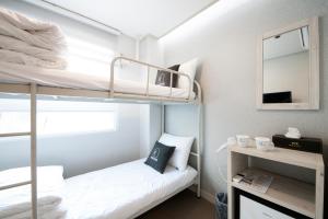 Bunk 2 giường đơn (Bunk Twin)