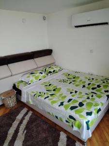 Panorama Studio with Seasonal Pool
