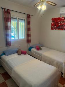 Traumhaus für 6 Personen mit spektakulärem privaten Pool und schönem Ausblick in die Natur