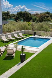Salt & Stone - apartment with private pool