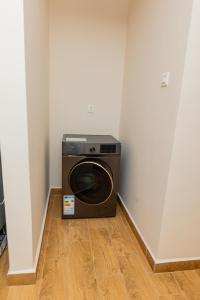 2 Bedroom 12th floor Wilma towers