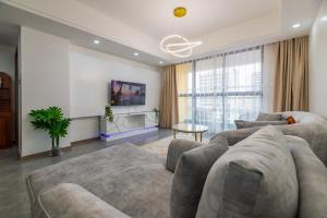 Executive living two bedroom apartment with fully equipped gym swimming pool children playing ground and amazing scenic city views