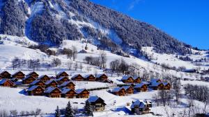 Appart'hotels Residence Goelia Les Chalets des Ecourts : photos des chambres