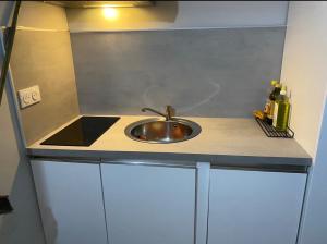 Appartement calme et propre avec vue sur la mer