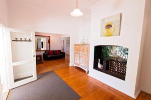 Pooles Rock Vineyard Accommodation