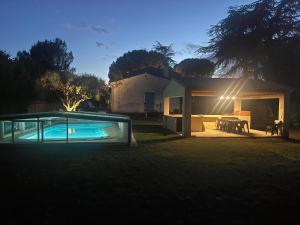 Charmante maison avec piscine dans le Vaucluse